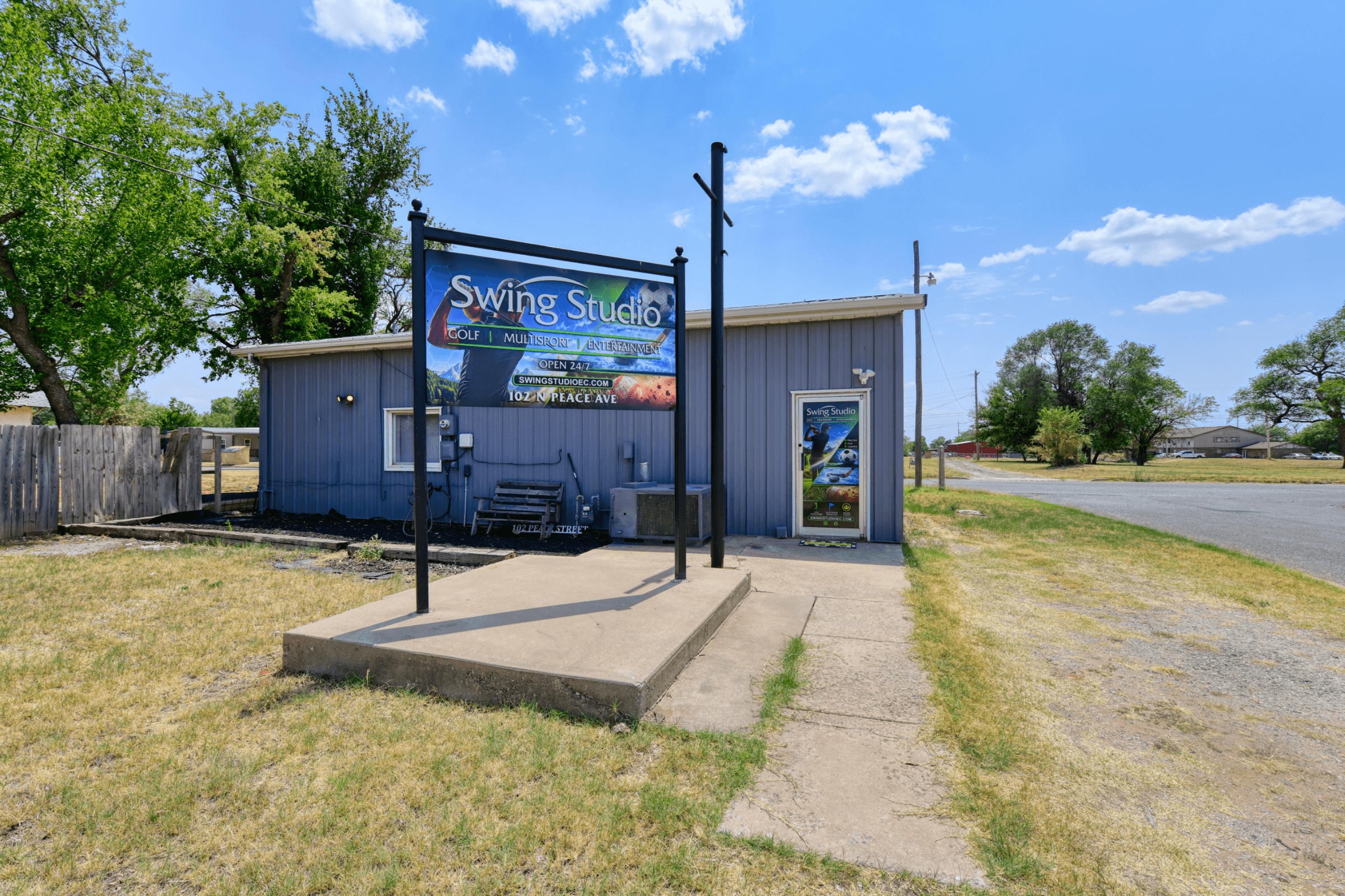 <p>Golf, Shooting, Football, and way more at the Swing Studio</p> 1